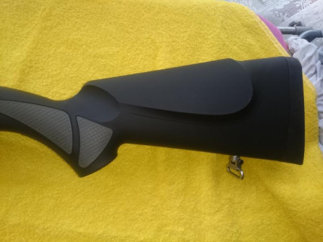 SE VENDE  rifle SAKO 85 FINNLIGHT 7 RM  NUEVO SIN ESTRENAR guiado marzo 2019 con su garantia 
sin pelo, 12
