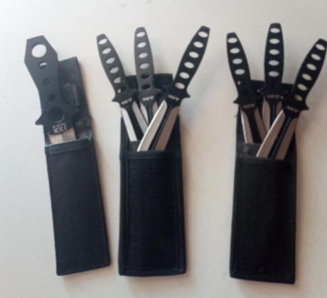 Vendo 7 cuchillos de lanzar, dos juegos de tres y otro individual se venden en un lote los 7 juntos, precio 01