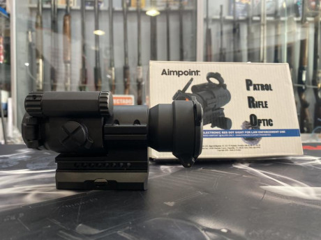 Vendo mi Aimpoint PRO, versión para militares y fuerzas de seguridad del estado, nuevo no se vende a civiles.
El 00
