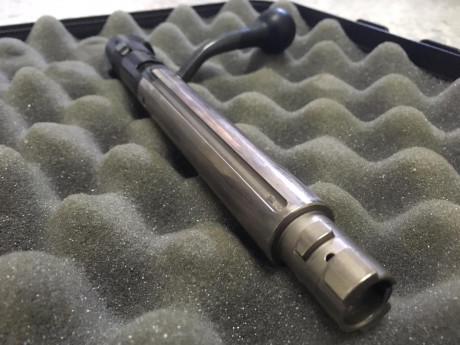 buenas ,cambio pistola morini CM 22lr con un año de antiguedad ,tiene maximo 200 tiros ,absolutamente 02