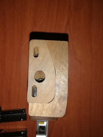 buenas ,cambio pistola morini CM 22lr con un año de antiguedad ,tiene maximo 200 tiros ,absolutamente 41