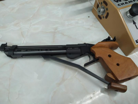 Buenas noches, un compañero de Club vende su pistola Baikal de palanca. La ha comprado nueva este año, 91