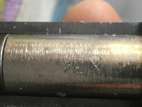 Buenos días, estoy buscando información de esta arma,año de fabricación, fabricante etc. Muchas gracias 01