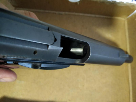 Cambio S&W mod 59,. 9 mm, por revolver de 3" en F.
Viene con caja original, instrucciones, baqueta, 02