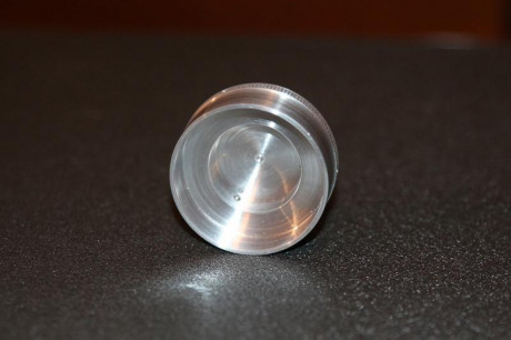 Vendo vários acessórios:

- turreta en aluminio com 49mm de diametro exterior, 28,8mm de diametro interior 11