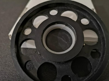 Vendo vários acessórios:

- turreta en aluminio com 49mm de diametro exterior, 28,8mm de diametro interior 10