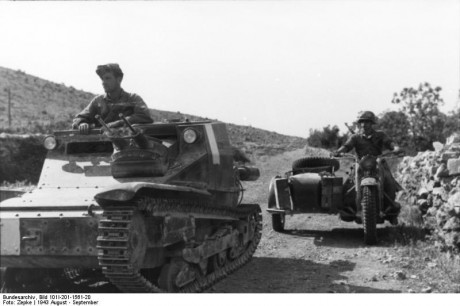  Top 10 de los peores carros de la II GM:
1. Crusader
2. T-35
3. type 95 Ha-go
4. M13/40
5. Char B1bis
6. 10