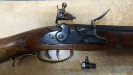 Vendo rifle Shenandoah de Ardesa, en calibre 45 (paso en 66" para bola del 0,440). Lo compré a un 01