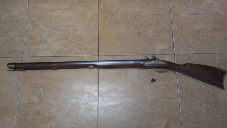 Vendo rifle Shenandoah de Ardesa, en calibre 45 (paso en 66" para bola del 0,440). Lo compré a un 00