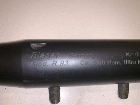 Calibre 300RUM.  Muy buen estado.  El rifle está en Sevilla.  629258022.  Javier 00