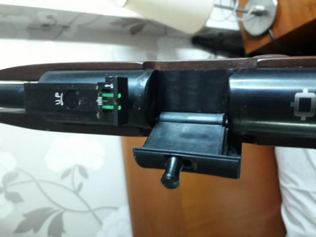 Vendo carabina Norica Quick 5.5 .
La compré para coleccion y no la he sacafo nunca de casa. COMO NUEVA.Entrego 10