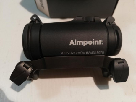 Hola a todos

Vendo Aimpoint H2 micro con monturas Blaser, nuevecito, solo centrado. Con su caja original. 01