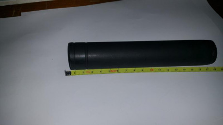 Hola  . Vendo 2 silenciadores  para pcp  rosca 1/2 UNF  estándar  , miden + - , 17 cm.s  y diámetro 3 00