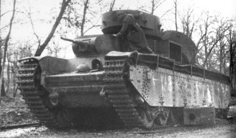  Top 10 de los peores carros de la II GM:
1. Crusader
2. T-35
3. type 95 Ha-go
4. M13/40
5. Char B1bis
6. 40