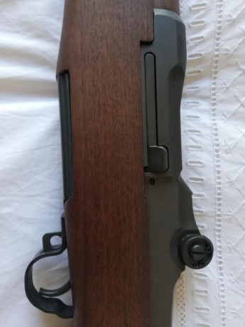 Vendo M1 GARAND edición especial IWO JIMA. 
Ni un solo disparo, totalmente nuevo, ni una sola marca ni 41