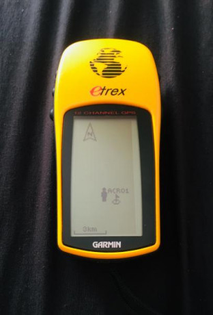 Vendo gps en muy buen estado (solo gps) 30€ más envio si hubiera! 00