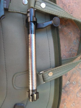 Hola.
Vendo rifle REMINGTON modelo 700 de cerrojo y con cargador extraíble. Es en calibre 7RemMag. Bases 170