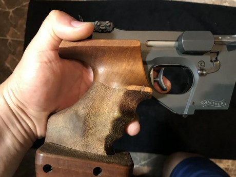 Bueno pues otra que saco del armero, en esta ocasión la más que conocida walther gsp expert.
Que puedo 22
