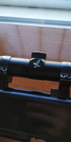 Se vente Swarovski Habicht 1. 5-6x42 con anillas Apel originales de 30mm, en excelente estado de conservación. 00
