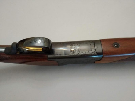 Buenos días a todos,

vendo express Browning superpuesto cal. 9,3 x 74R y cañones de escopeta adicionales 02