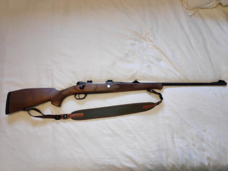 Se vende Rifle VOERE modelo 2155 en calibre 8x68s con anillas y monturas Russan (son como las Apell). 00