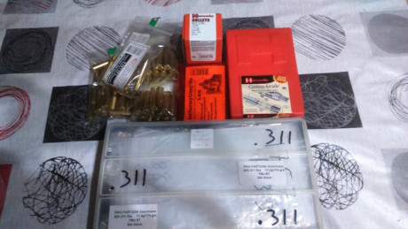 Hola a todos. Por embarcarme en otro proyecto pongo a la venta un Izhmash Tigr 7,62x54R con cañón de 620mm 11
