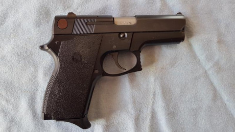 Vendo pistola smith&wesson mod 469 mini calibre 9 Pb
La vendo por no utilizar.  No disparo una caja 02