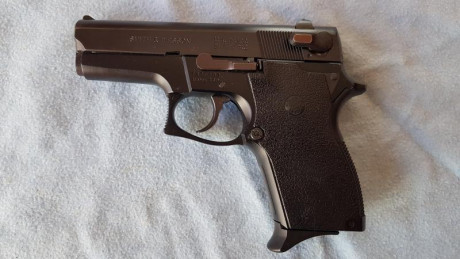 Vendo pistola smith&wesson mod 469 mini calibre 9 Pb
La vendo por no utilizar.  No disparo una caja 01