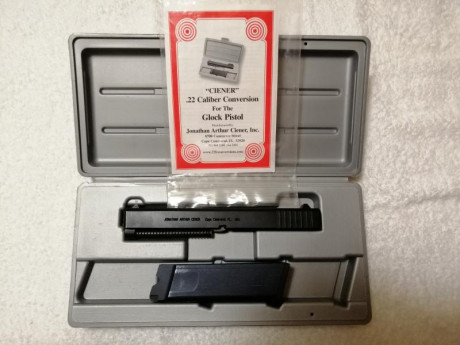 Vendo GLOCK 17 3GEN en buen estado por no usar.
Incluye 2 cargadores y conversor calibre 22 marca Ciener 00