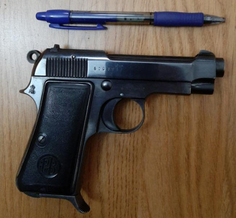 Beretta 1934 calibre 9 corto. Buen estado de conservación y apenas utilizada. Precio 250 euros. Como dato 41