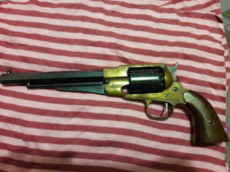Hola vendo estos 2 revólveres pietta 1858 casi nuevos.
Precio 400€ .
Se pueden vender por separado.
Guiados 00