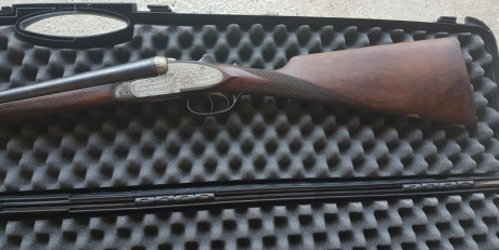 Vendo paralela marca Beristain, calibre 12/70, culata inglesa, valvulas de escape de gases, expulsora, 31