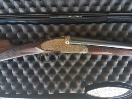 Vendo paralela marca Beristain, calibre 12/70, culata inglesa, valvulas de escape de gases, expulsora, 41