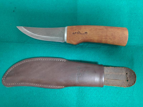 Vendo cuchillo ROSELLI UHC
Lo vendo por 100€ 01