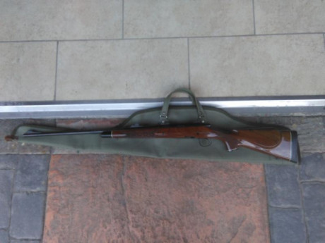 Hola.
Vendo rifle REMINGTON modelo 700 de cerrojo y con cargador extraíble. Es en calibre 7RemMag. Bases 72