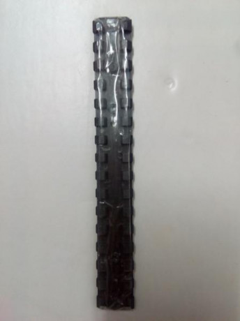 Vendo carril Warne para rifle , estaba montado en un tikka , pero vale para otros aunque no se cuales, 00