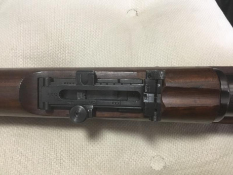 Vendo fusil Carl Gustafs del año 1909 calibre 6,5 mm x 55, muy preciso y cuidado.
Esta en Madrid.
Fusil 12