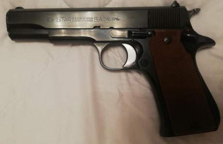 Cambio por Glock 17:

Star del 9 largo, modelo SA. Excelente estado, 3 cargadores. Un hierro de los de 02