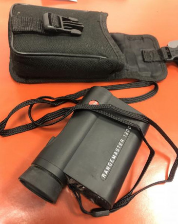 Vendo medidor de distancia leica, modelo leica rangemaster 1200 crf-m en muy buen estado, con su embalaje 10