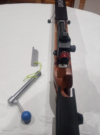Un amigo del club me pide que ponga a la venta una grunig-elmiger 6br con una precisión excelente doy 11