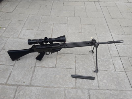 Pues eso, BUSCO nuevamente FAL, STG58 ect si quereis vender el vuestro pasarme datos por privado  :jeep: 80