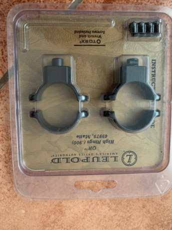 Vendo montura y anillas de pulgada (25,9 mm) para fusil remington 700, son de quita y pon sin que el punto 01