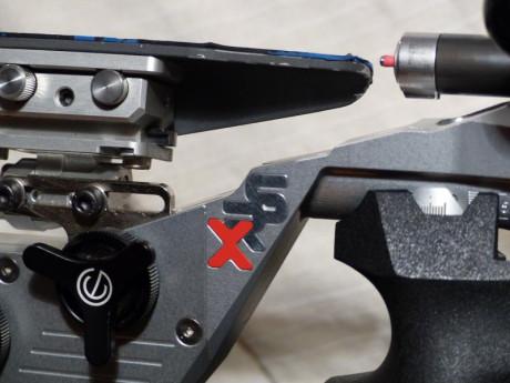 VENDO MI CARABINA DE COMPETICION   GRUNIG+ELMIGER  22
MODELO RACER CAÑON SELECCIONADO,RABERA RETURN,CULATA 01