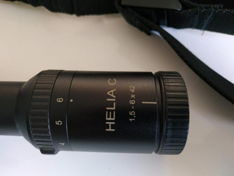 Vendo visor kales modelo helia C, lo vendo con las anillas que lleva de desmontado rápido. En concreto 00