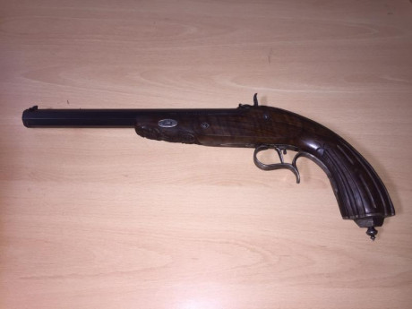 Hola Compañeros pongo a la venta esta pistola de arsa cal 41 conocida por todos por su fiabilidad y buen 00