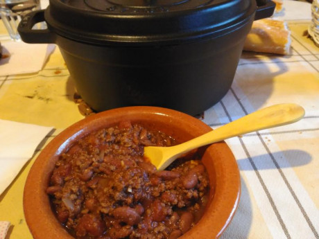 Hoy para comer acelgas hervidas y chuletón de vaca gallega vieja con seis semanas de maduración en cámara 170