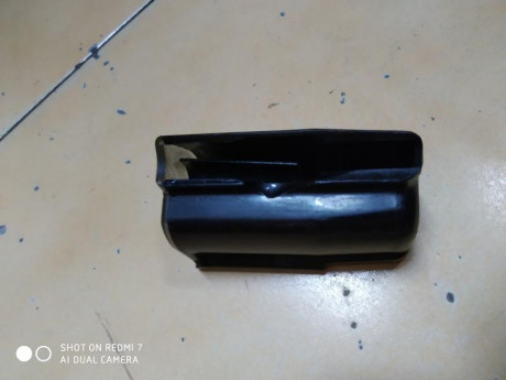 Hola, vendo cargador para rifle Tikka T3 calibre 30-06 4 balas. Es nuevo y su precio 35€.
Y cargador para 01