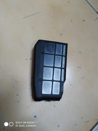 Hola, vendo cargador para rifle Tikka T3 calibre 30-06 4 balas. Es nuevo y su precio 35€.
Y cargador para 00