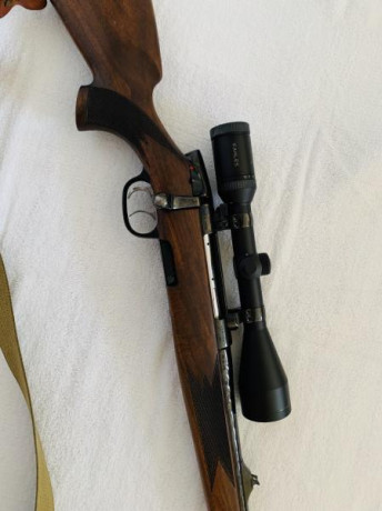 Vendo rifle Manlincher calibre 300, en perfecto estado, cañón torneado y gatillo al pelo. Incluye visor 01