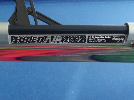Se trata de una carabina superconocida en el mundo de la competicion a 10 metros. Se encuentra en un estado 72